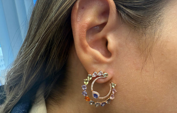 Earrings 18kt Rose Gold C-Shaped Multicolor Sapphire & Diamonds