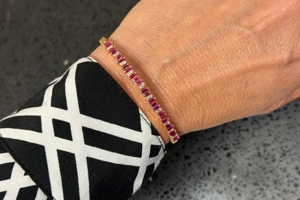Bracelet 18kt Rose Gold Rubies and Diamonds Open Bangle