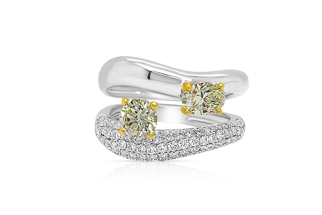 Ring 18kt Gold Round & Oval Diamonds Double Curved Band