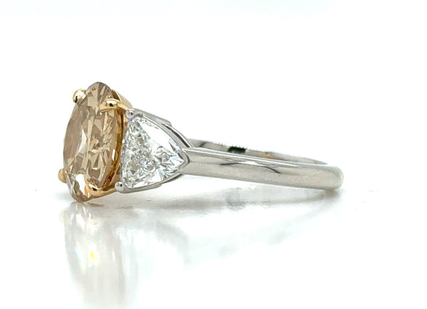 Ring Platinum and Gold Fancy Yellowish Brown Diamond 3.21 cts GIA