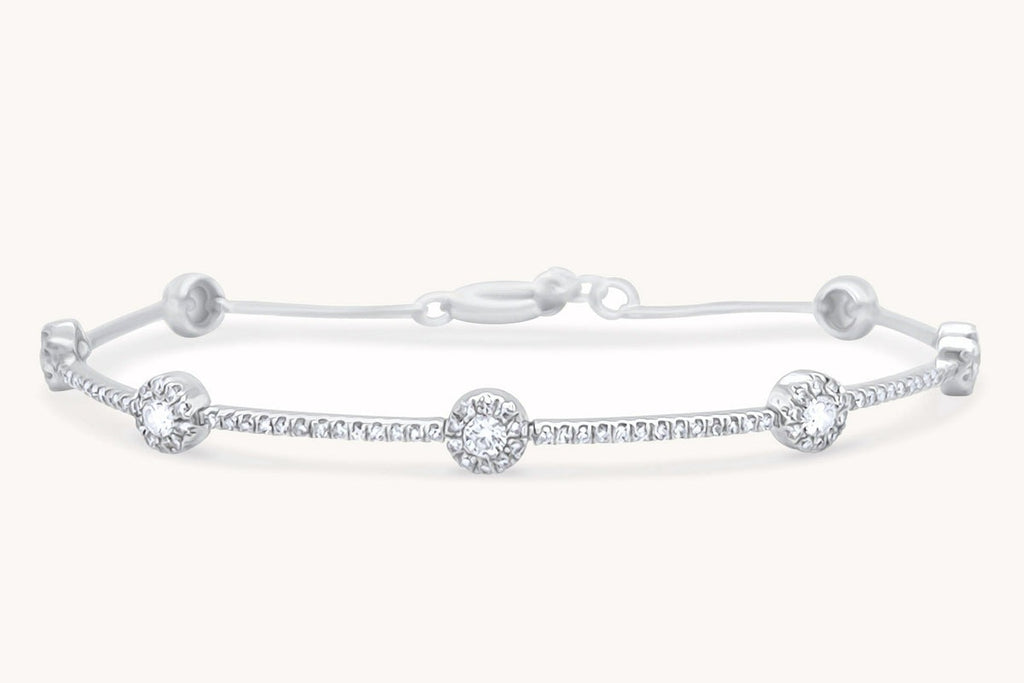 Bracelet 14kt White Gold Diamonds and Halo Diamonds