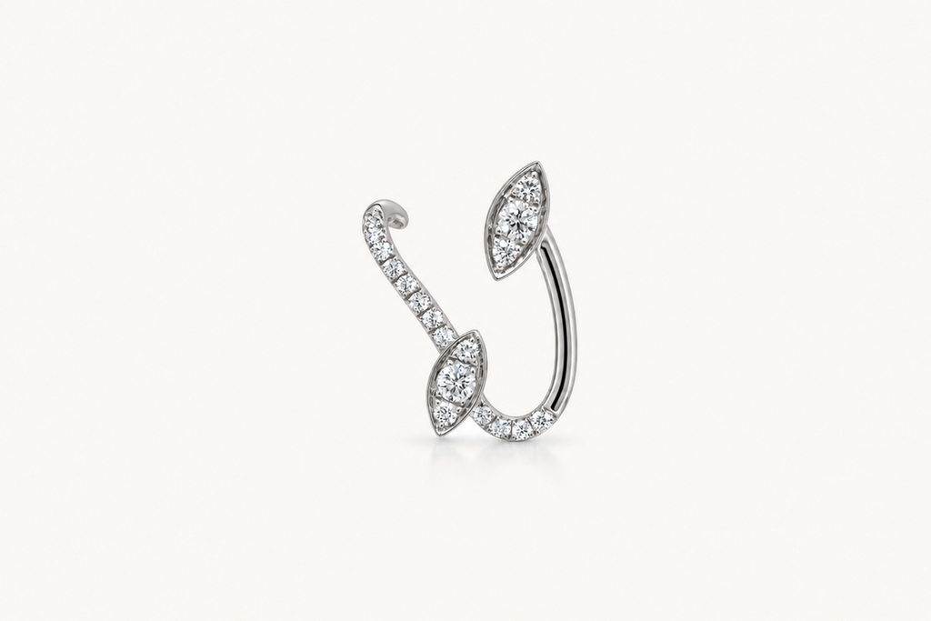 Earring 18kt White Gold Diamonds Ear Climber