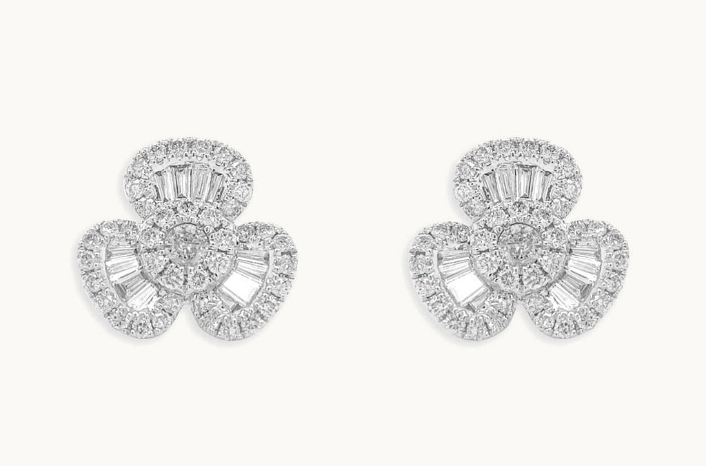 Earrings 18kt Gold Baguette & Round Diamonds Flowers