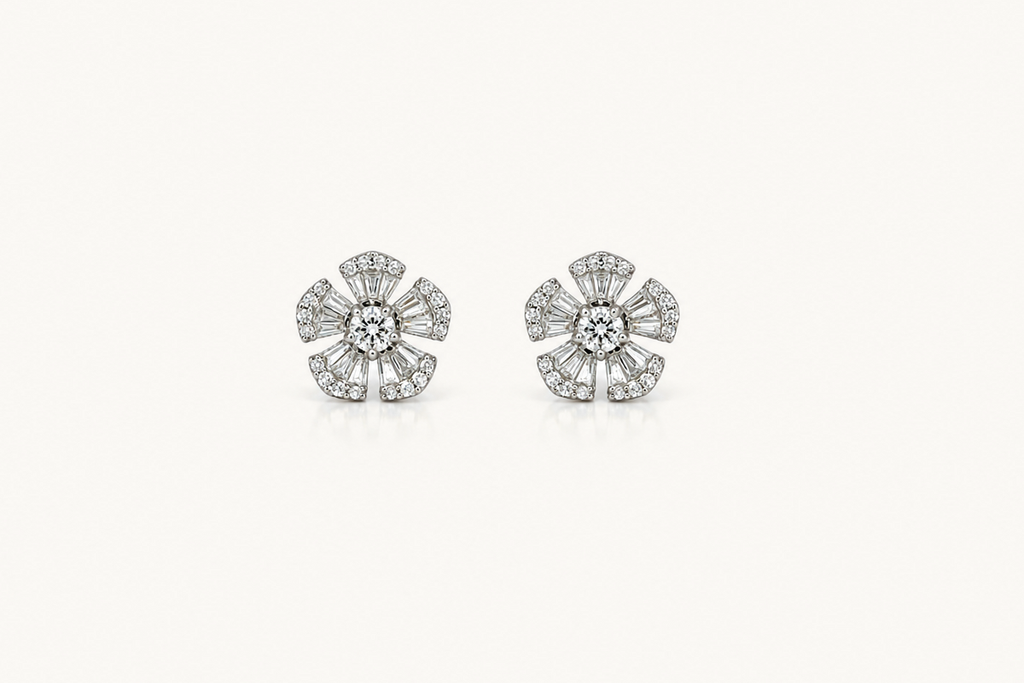 Earrings 18kt White Gold Five Petals Diamonds Stud