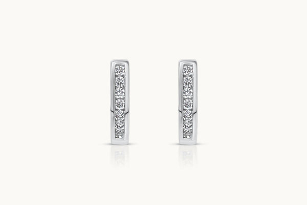 Earrings 18kt Gold Oval Hoops & Diamonds