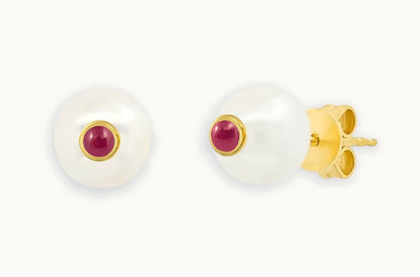 Earrings 18kt Gold Fresh Water Pearls & Center Gems Studs