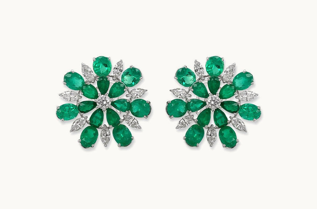 Earrings 18kt White Gold Flowers Emeralds & Diamonds