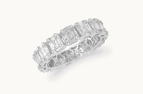 Eternity Ring 18kt White Gold & Emerald Illusion Diamonds 2.25 cts