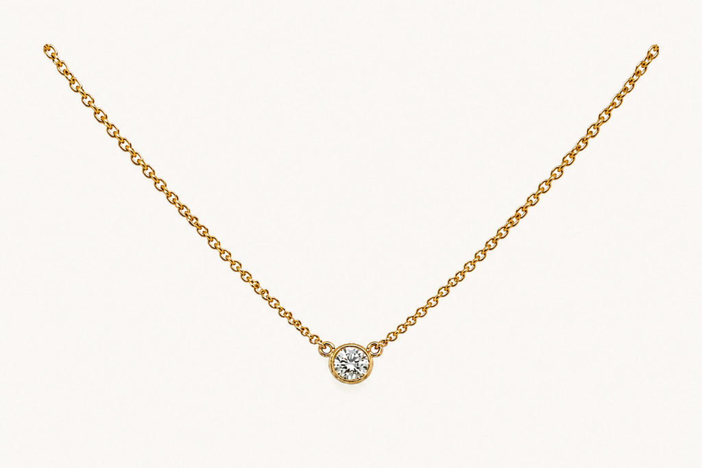 Necklace 14kt Yellow Gold with Central Diamond 0.12 carats