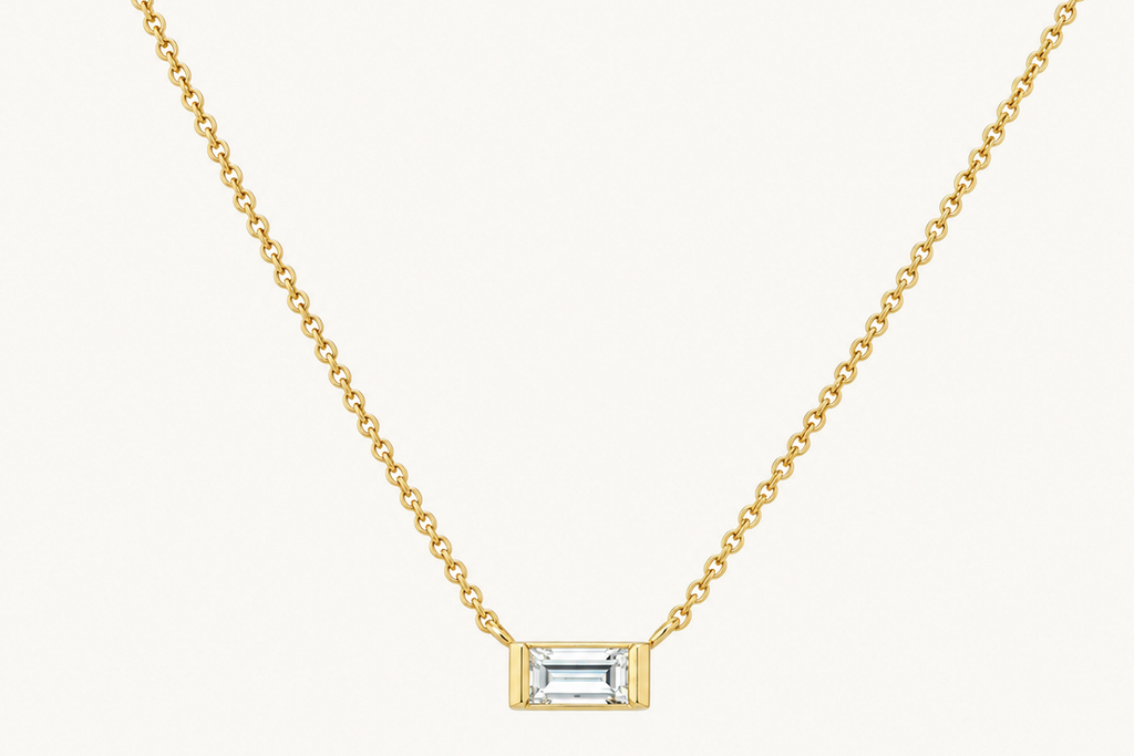 Necklace 14kt Yellow Gold with emerald diamond 0.20 cts