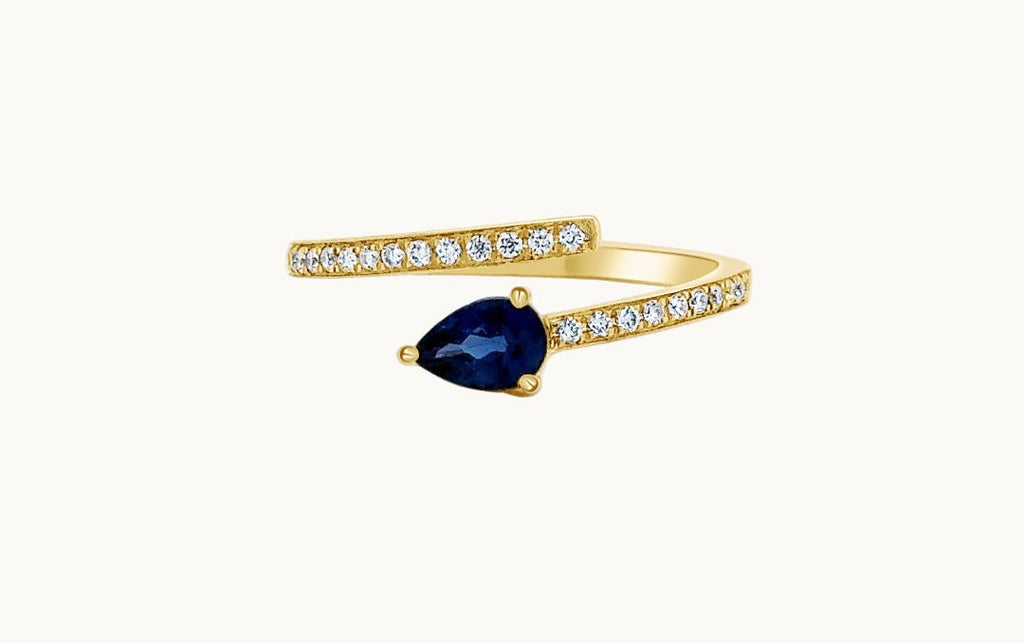 Ring 14kt Gold Spring Pear Shape Sapphire 0.48 cts & Diamonds