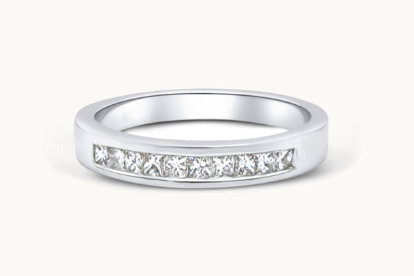 Ring 14kt White Gold Half Band Channel Setting 10 Diamonds 0.33 carats