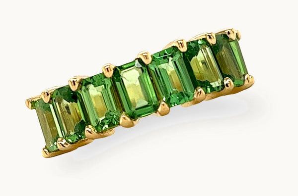 Ring 18kt Gold Half Band Emerald Cut Tsavorite Garnets 2.7 cts