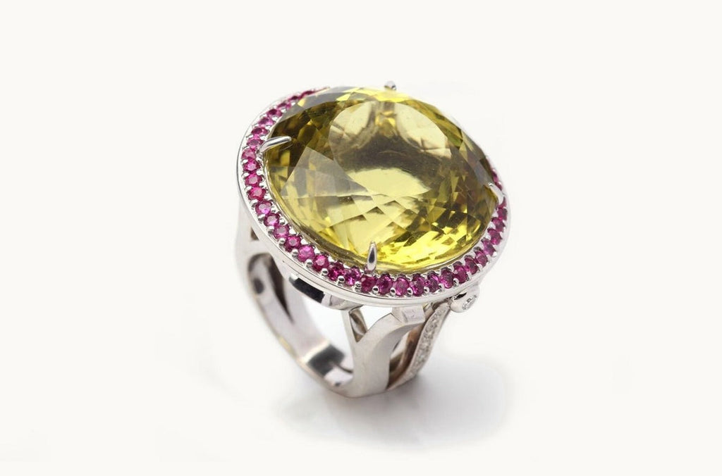 Ring 18kt Gold Lemon Citrine with Diamonds & Sapphires