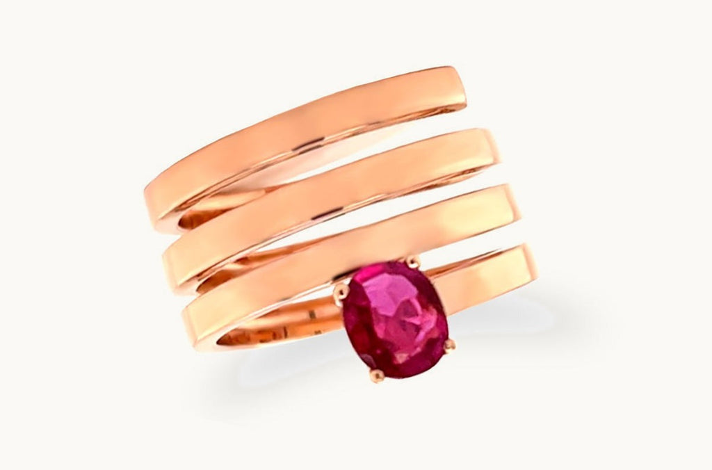 Ring 18kt Gold Spring & Ruby Oval