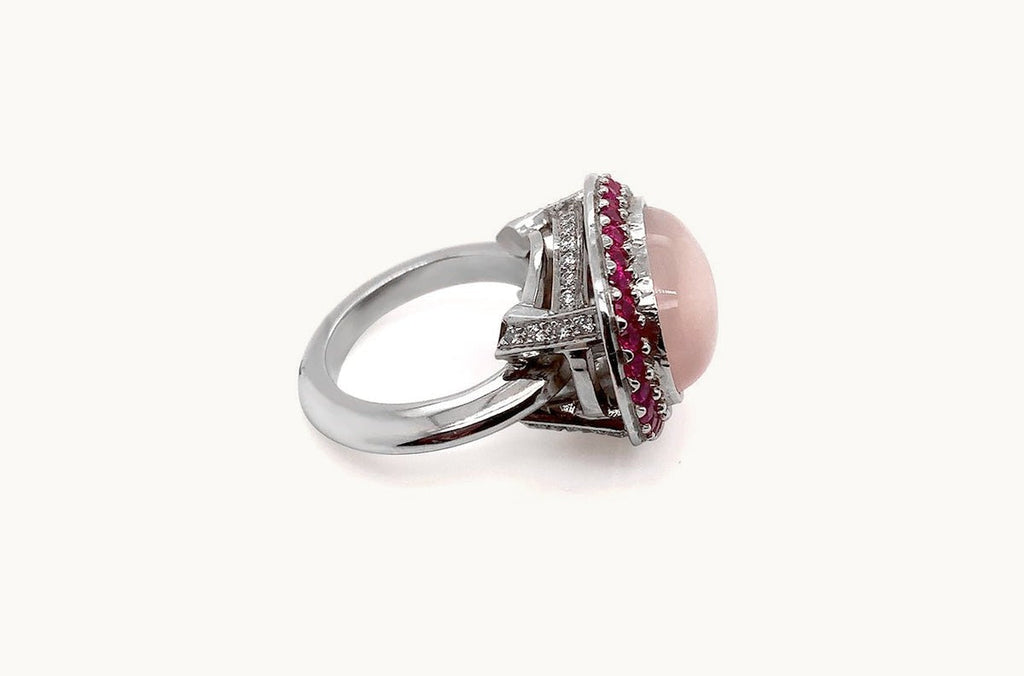 Ring 18kt White Gold Pink Quartz, Sapphires and Diamonds