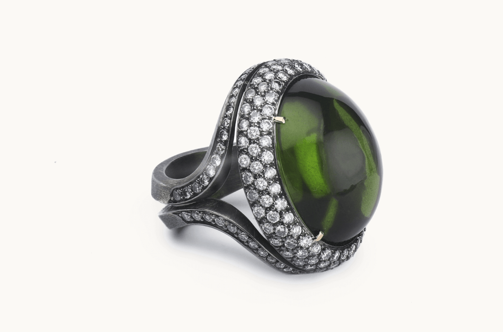 Ring Black Rhodium Gem Quality Peridot