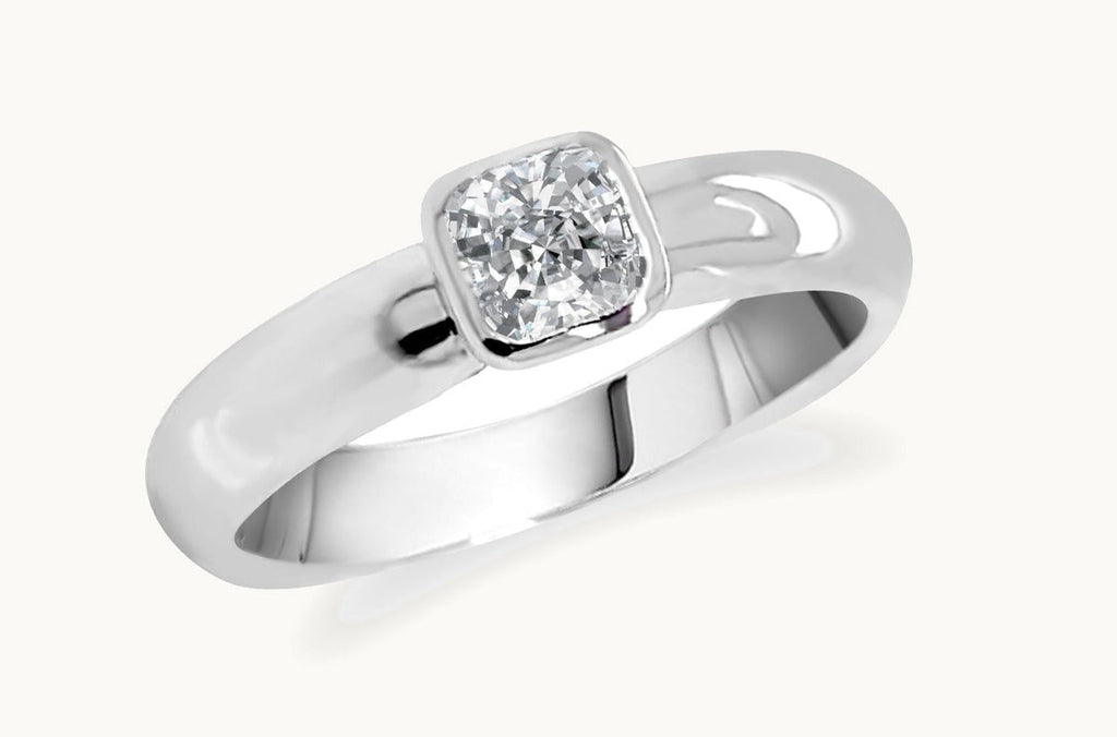 Ring Platinum Solitaire with Cushion Diamond I VS2 0.30 cts