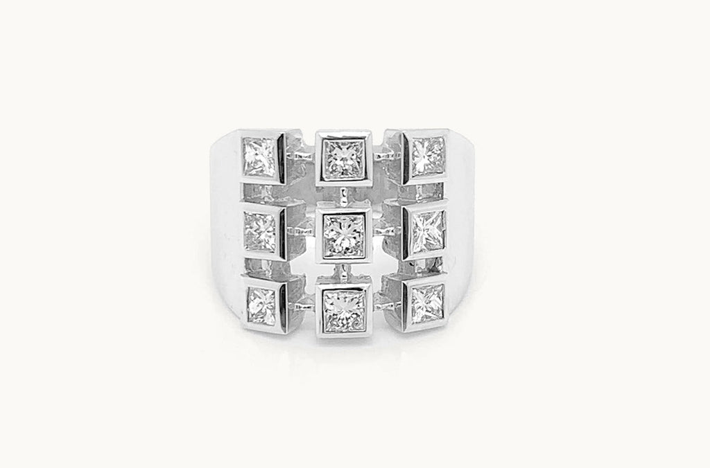 Ring White Gold & Princess Cut Diamonds