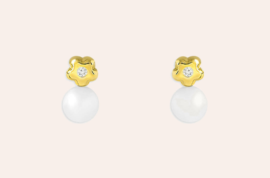 Mini Earrings 18kt Gold Flower Center Diamonds & Pearl Studs