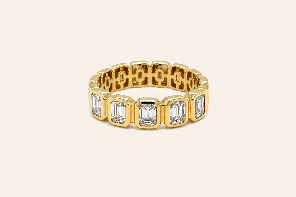 Ring 18Kt Yellow Gold 5 Emerald Cut Diamonds 1.01 cts.