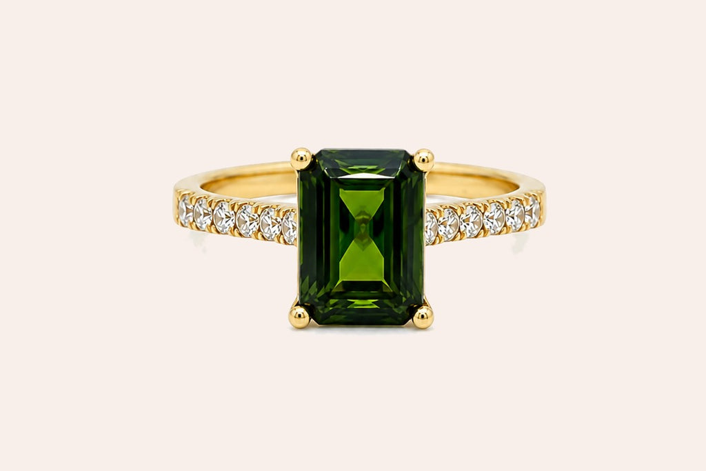 Ring 18kt Gold Emerald Cut Tourmaline & Diamonds