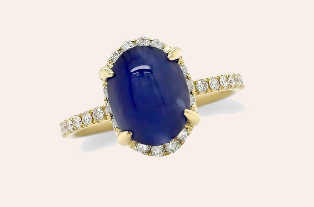 Ring 18kt Gold Oval Blue Sapphire Cabochon & Diamonds
