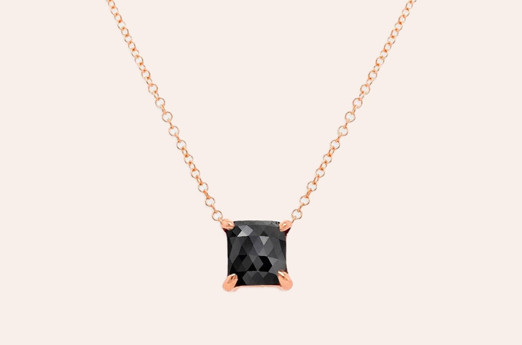 Necklace 18kt Gold 1.02 cts Cushion Black Diamond
