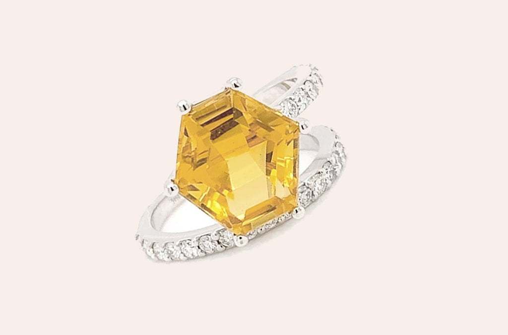 Ring 18kt Gold Hexagon Citrine & Diamonds