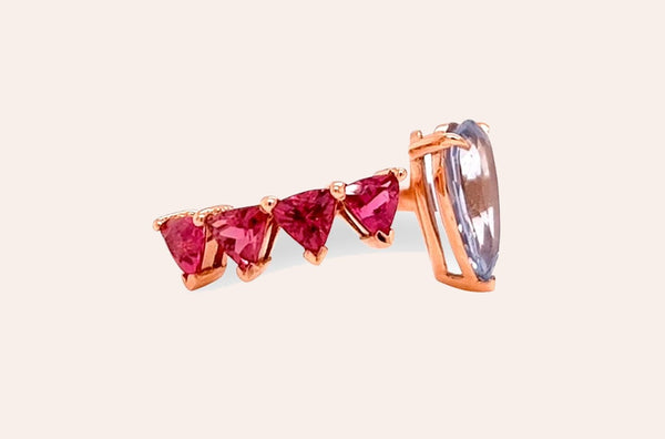 Ring 18kt Gold Pear Sapphire & Trillion Rubellite