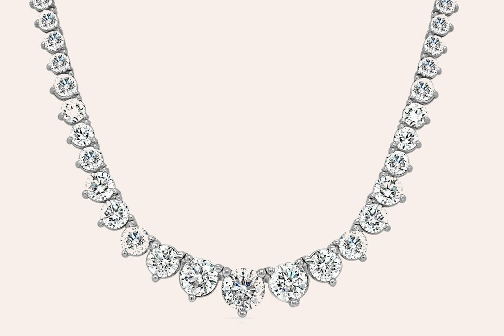 Necklace 18kt Gold Tennis Graduated Diamonds 13.19 cts