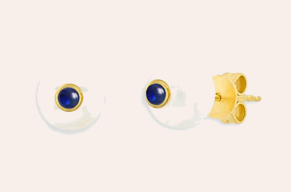 Earrings 18kt Gold Fresh Water Pearls & Center Gems Studs