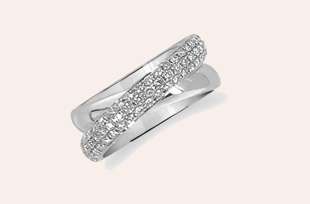 Ring 18kt Gold 64 Diamonds Criss Cross Wedding Band