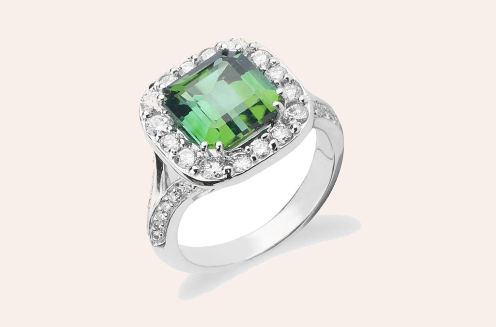 Ring 18kt Gold Green Tourmaline & Diamonds