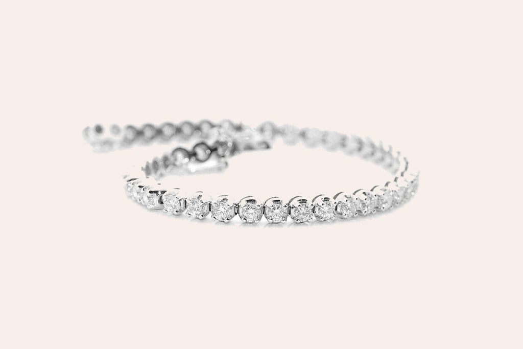 Bracelet Tennis 18kt White Gold & 57 Diamonds 2.00 cts.