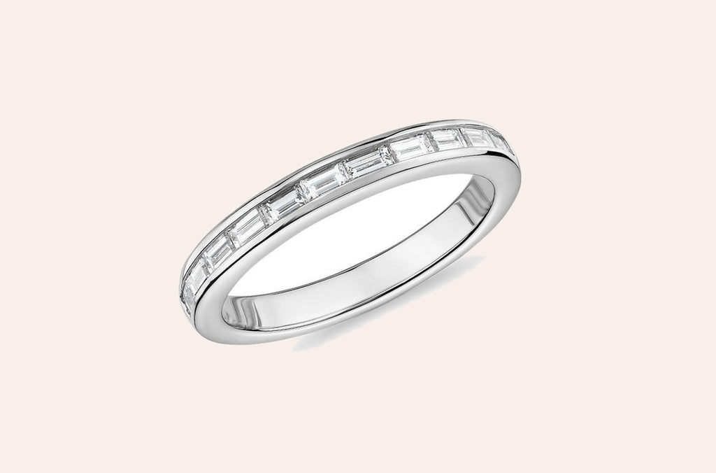 Ring 18kt White Gold Half Baguettes Band 0.44cts