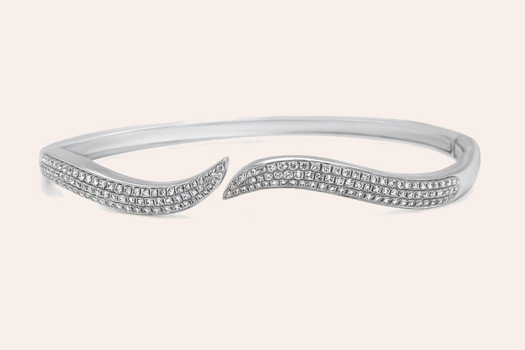 Bracelet 18kt White Gold Diamonds Open Bangle