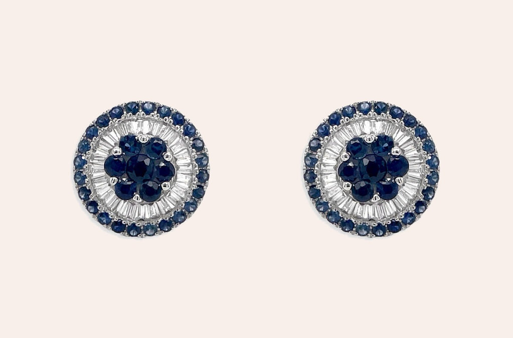 Earrings 18kt White Gold Center-Border Blue Sapphires & Diamonds Pizza