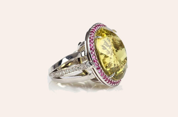 Ring 18kt Gold Lemon Citrine with Diamonds & Sapphires