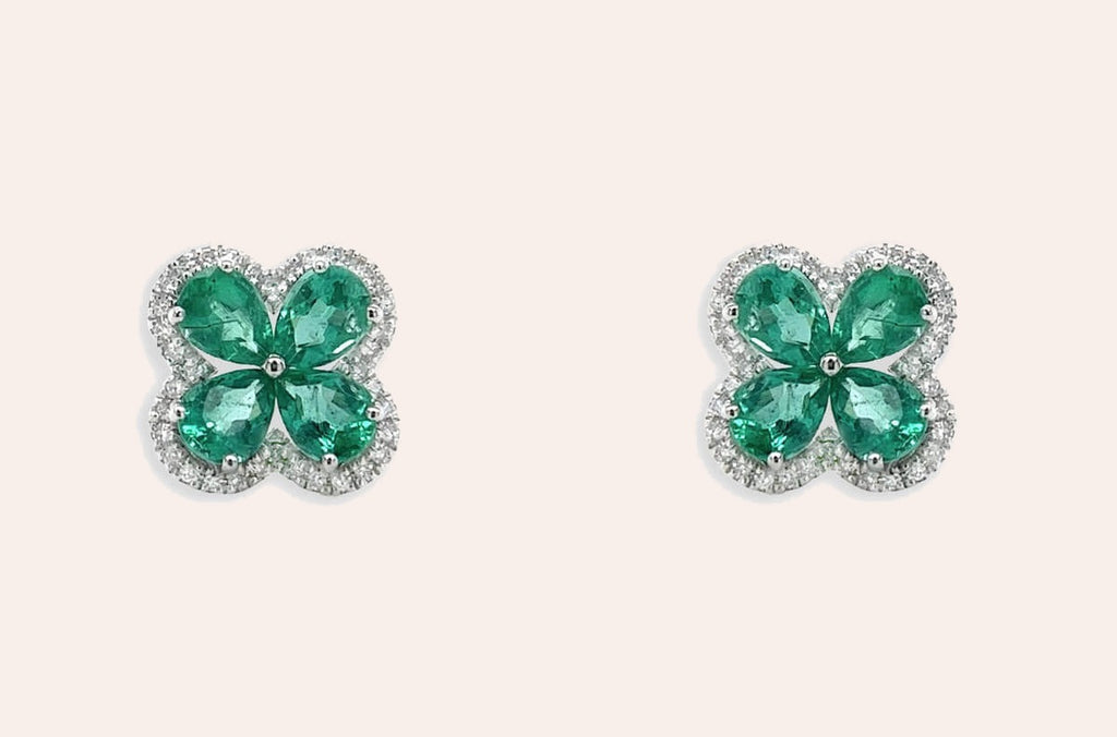 Earrings 18kt Gold Flowers 4 Petals Studs