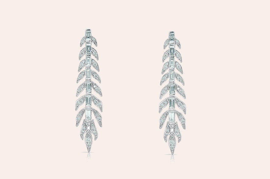 Earrings 18kt White Gold Leaves Shape Diamonds Drops