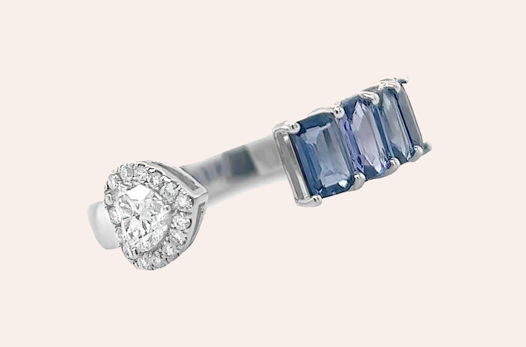 Ring 18kt Gold Blue Sapphires & Diamonds Heart Open Band