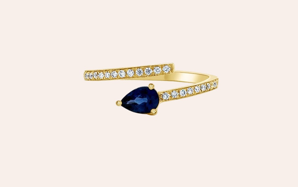 Ring 14kt Gold Spring Pear Shape Sapphire 0.48 cts & Diamonds
