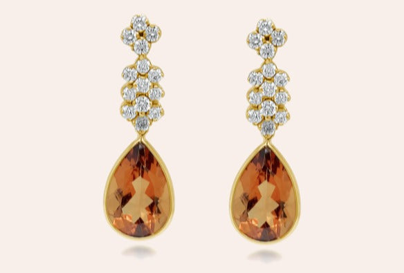 Earrings 18kt Glamorous Vintage Studs with Diamonds and Citrine
