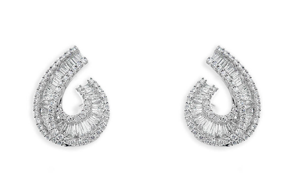 Earrings 18kt Gold Spiral Baguette & Round Diamonds