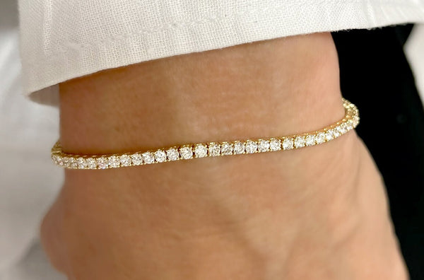 Bracelet 18kt Yellow Gold Tennis with 81 Diamonds - Albert Hern Fine Jewelry