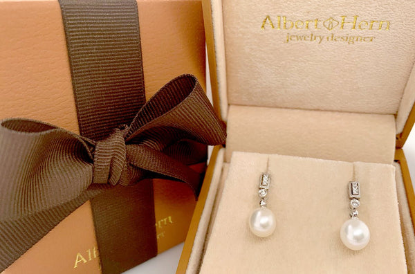 Earrings 18kt Gold White Pearls & 8 Round Diamonds Studs - Albert Hern Fine Jewelry