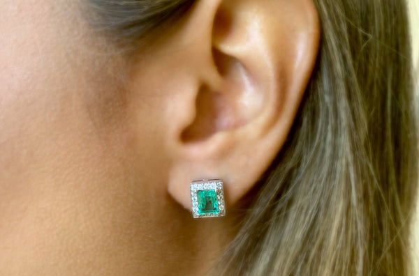 Earrings 18kt Natural Colombian Emeralds & Diamonds - Albert Hern Fine Jewelry