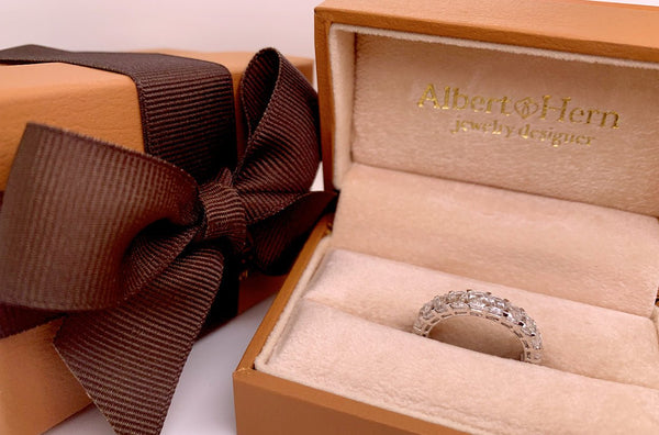 Eternity Ring 18kt White Gold & Emerald Cut Diamonds 3.80 cts - Albert Hern Fine Jewelry