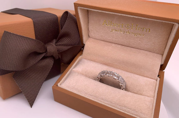 Eternity Ring 18kt White Gold & Emerald Illusion Diamonds 2.25 cts - Albert Hern Fine Jewelry